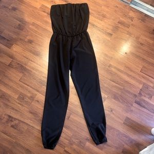 Socialite Crop Top Pant Jump Suit. Size small.
